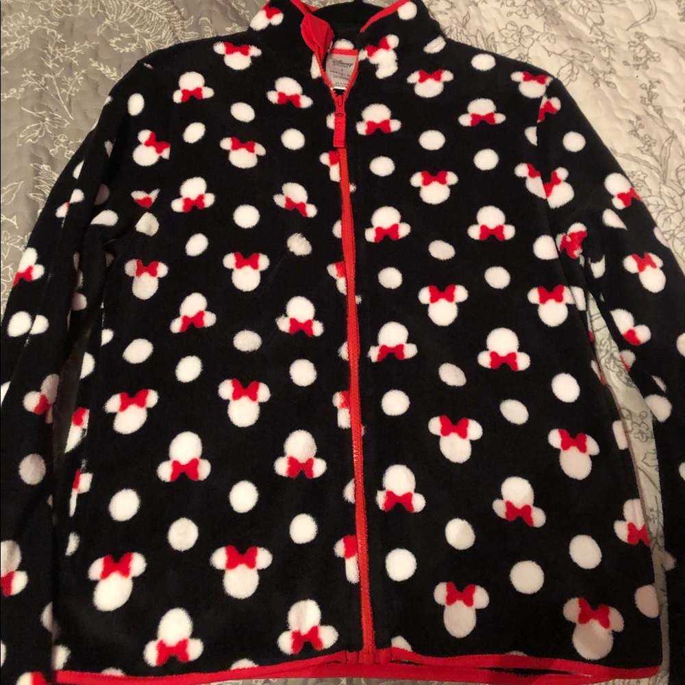 Minnie Mouse woman sweater